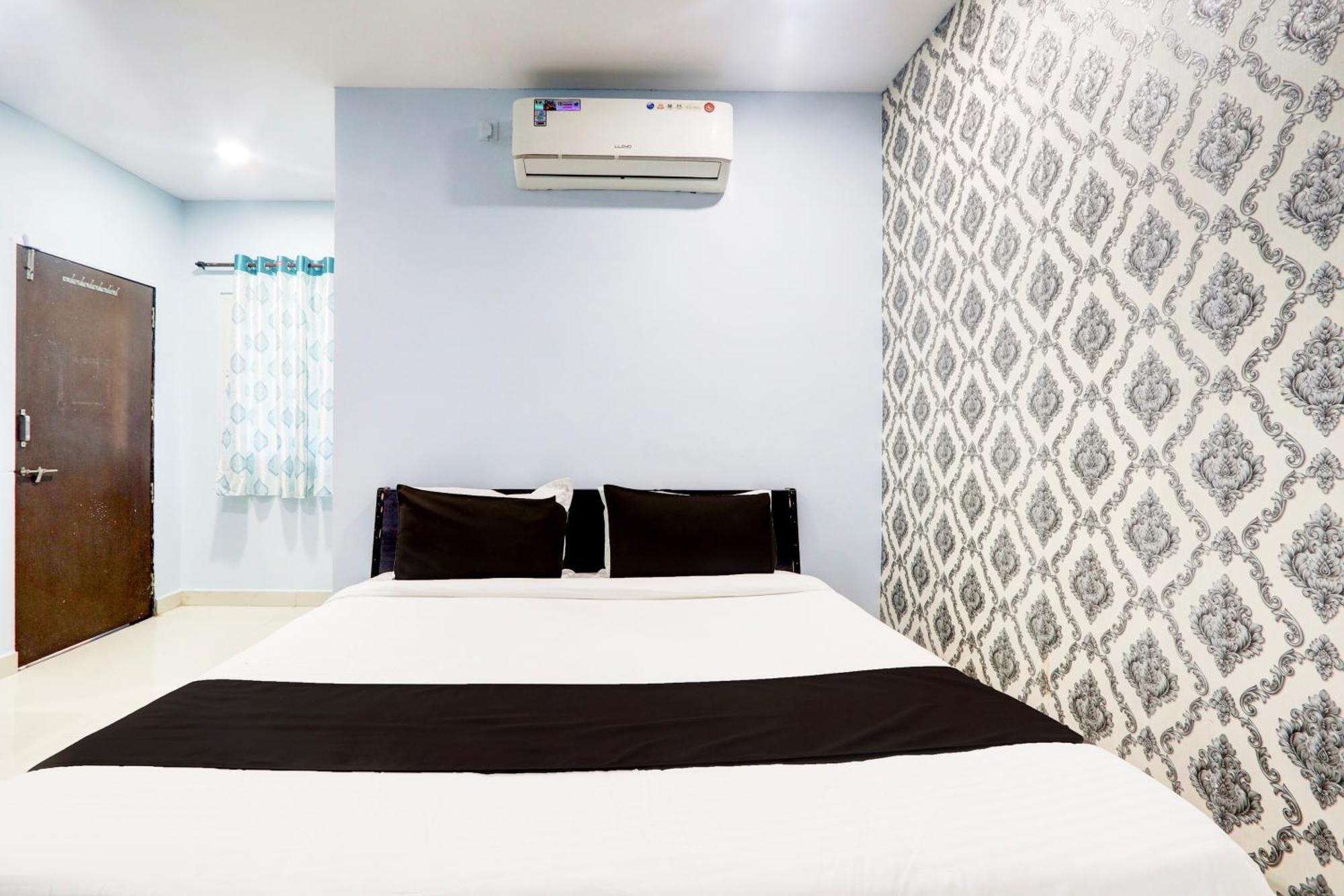 Hotel O Moon Light Nizamabad Exterior photo